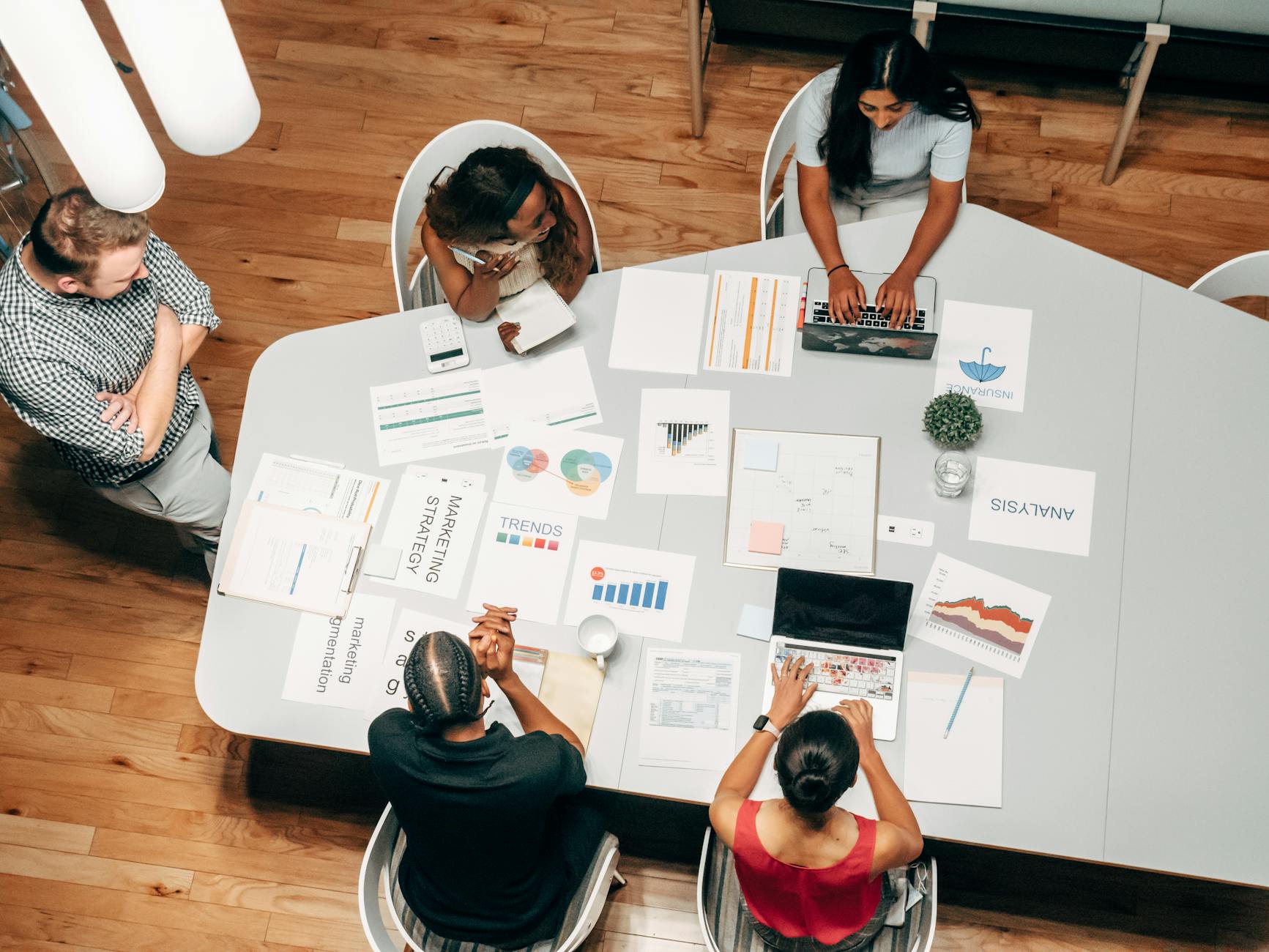 When Should You Hire an Email Marketing Agency? 7 Signs Your E-Commerce Store Is Ready (2026)